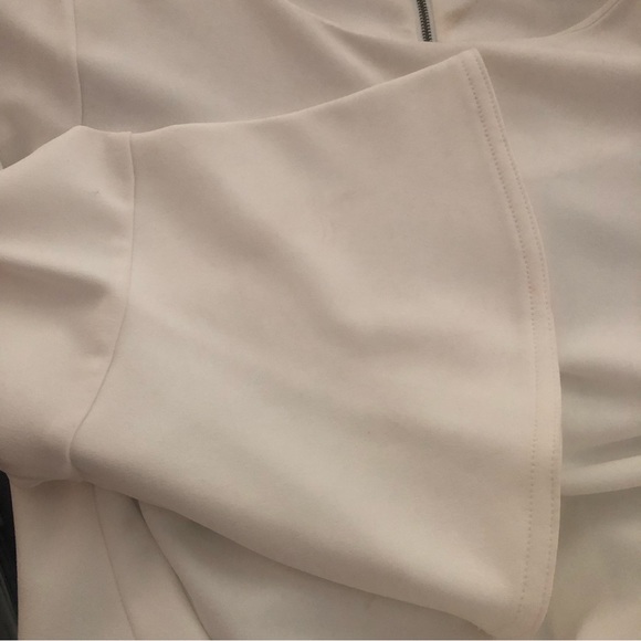 Great Dress for Graduation or Ring Ceremony - Picture 3 of 8